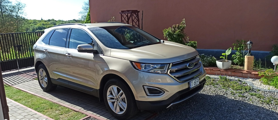 Ford EDGE cena 89000 przebieg: 98000, rok produkcji 2017 z Staszów małe 67